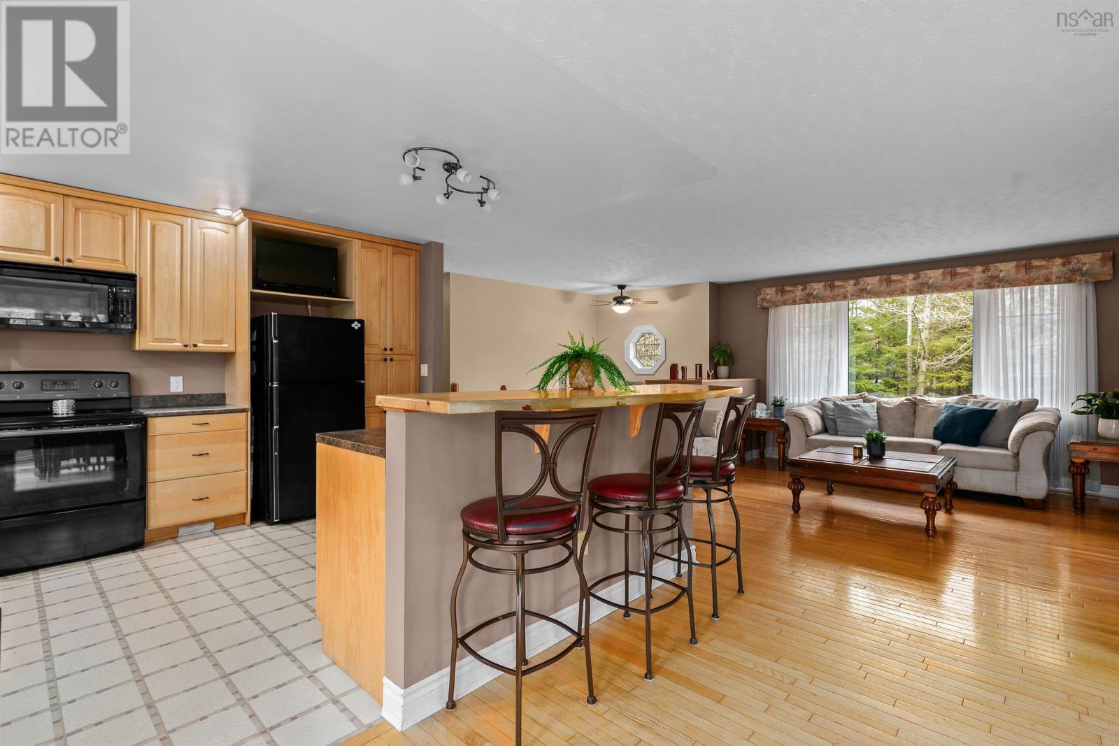 Property 20 of 50 of 563 Mineville Road