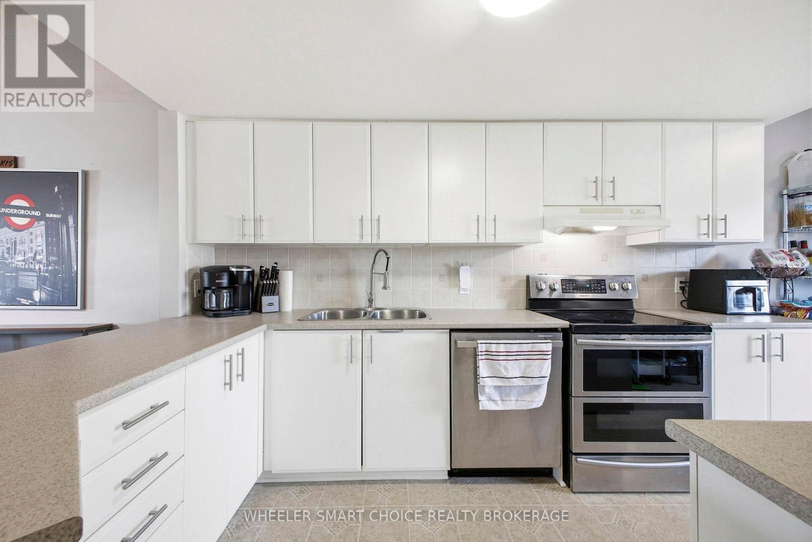 432 HILLSBORO PRIVATE - 10