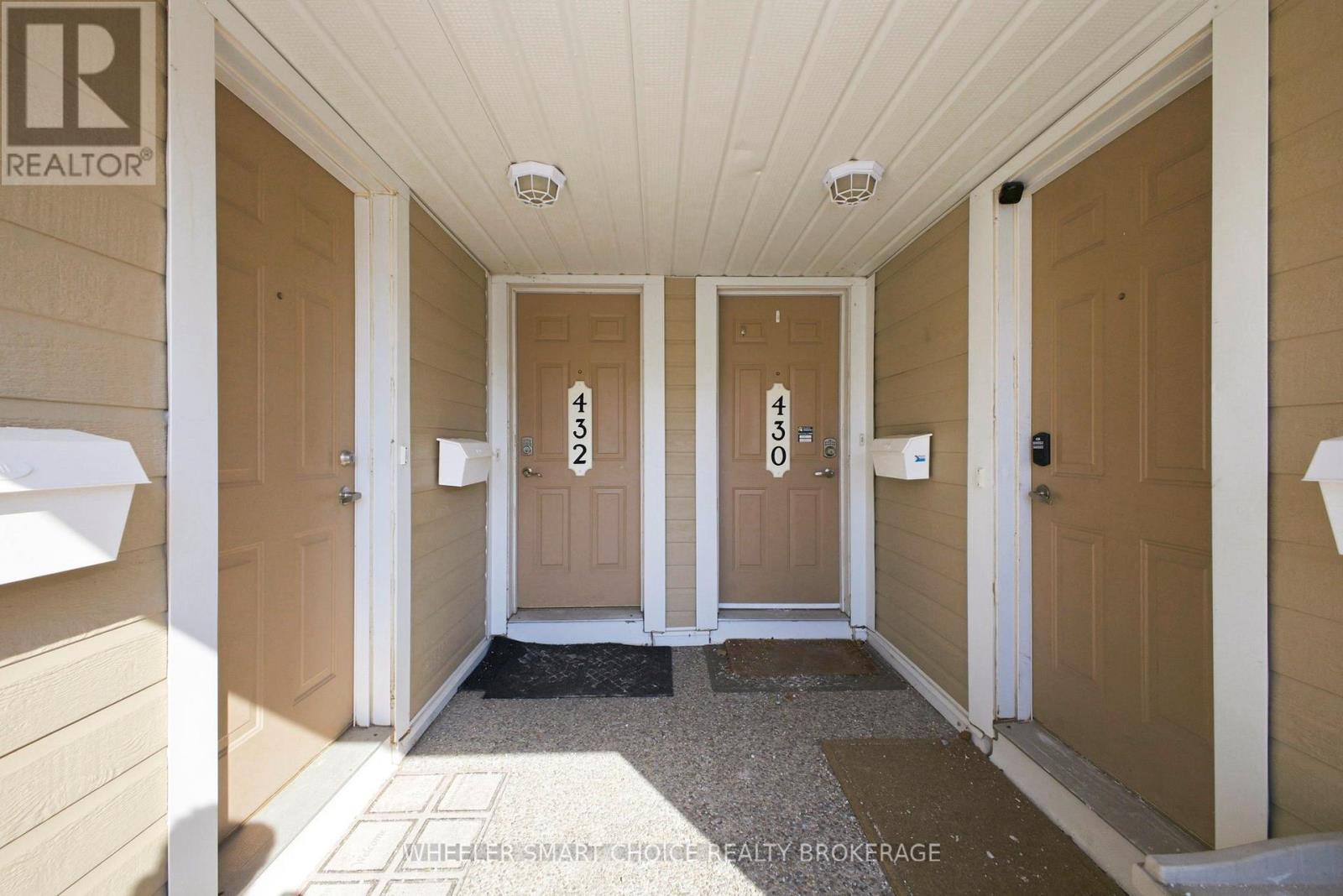 432 HILLSBORO PRIVATE - 3