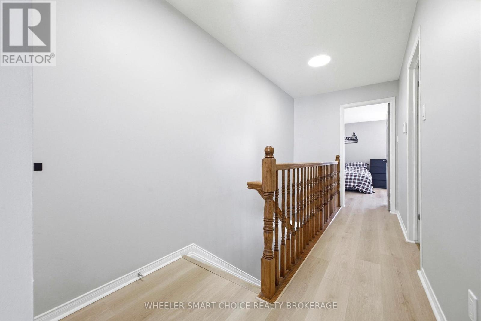 432 HILLSBORO PRIVATE - 25
