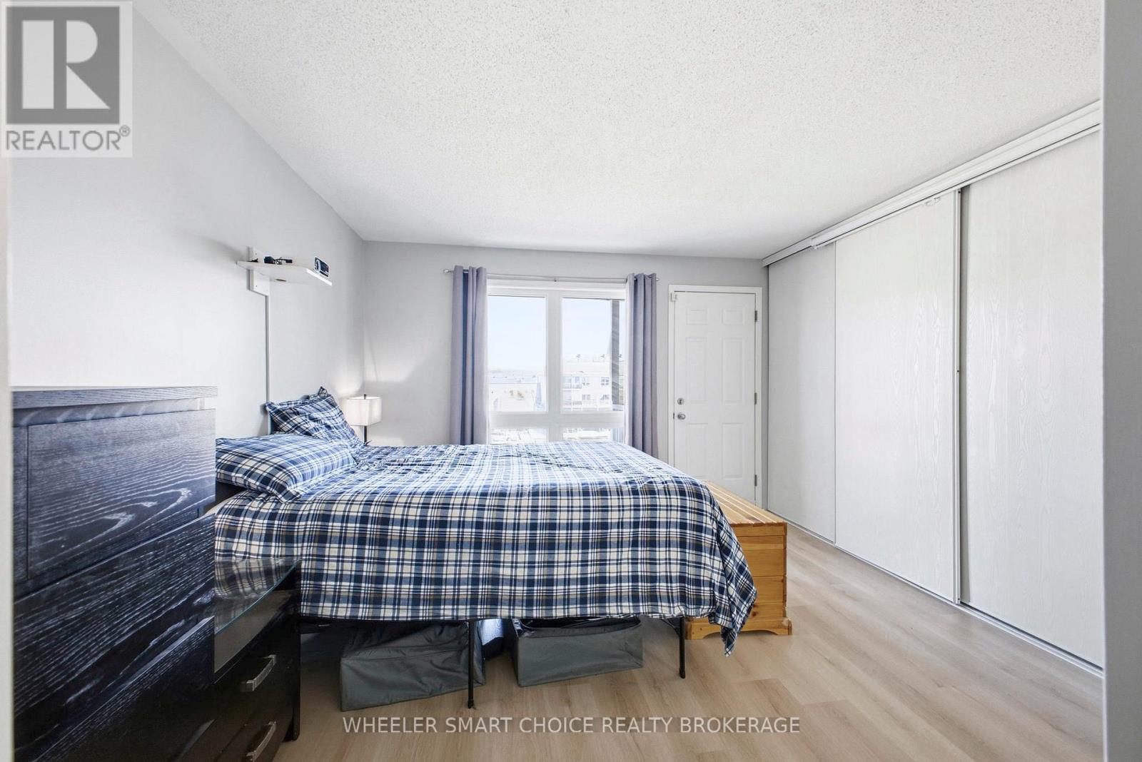 432 HILLSBORO PRIVATE - 31