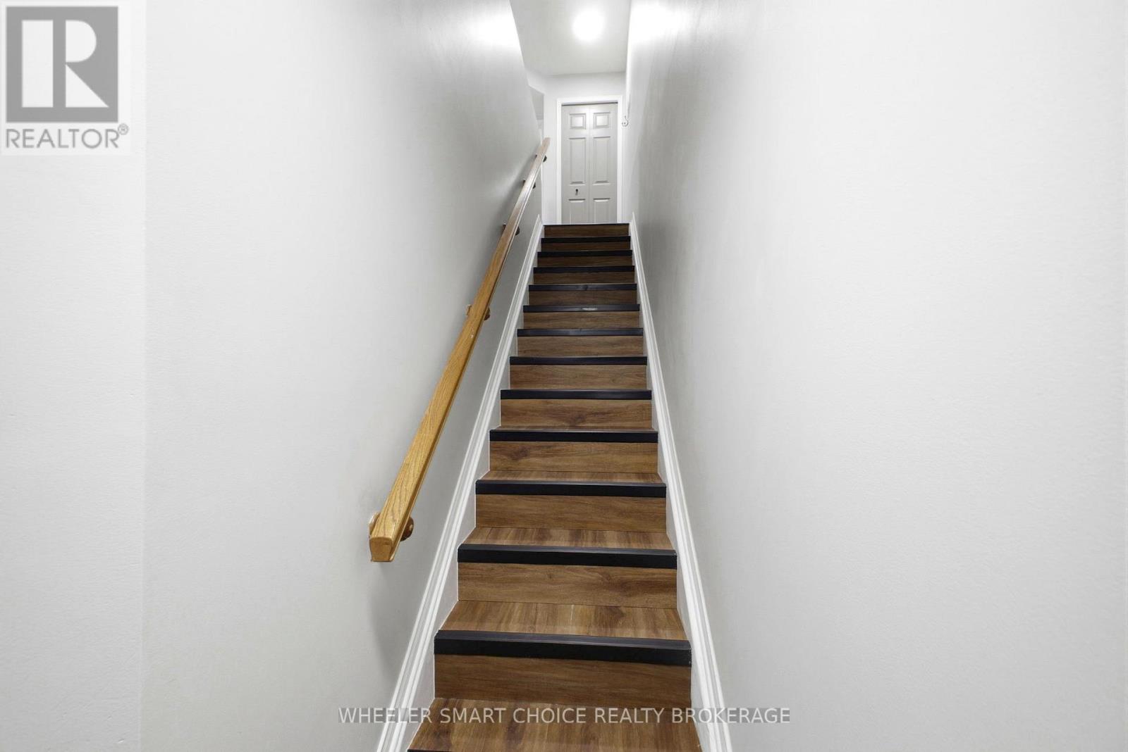 432 HILLSBORO PRIVATE - 5