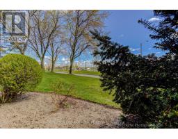 106 - 1 Four Winds Drive, Toronto, ON M3J2T1 Photo 11