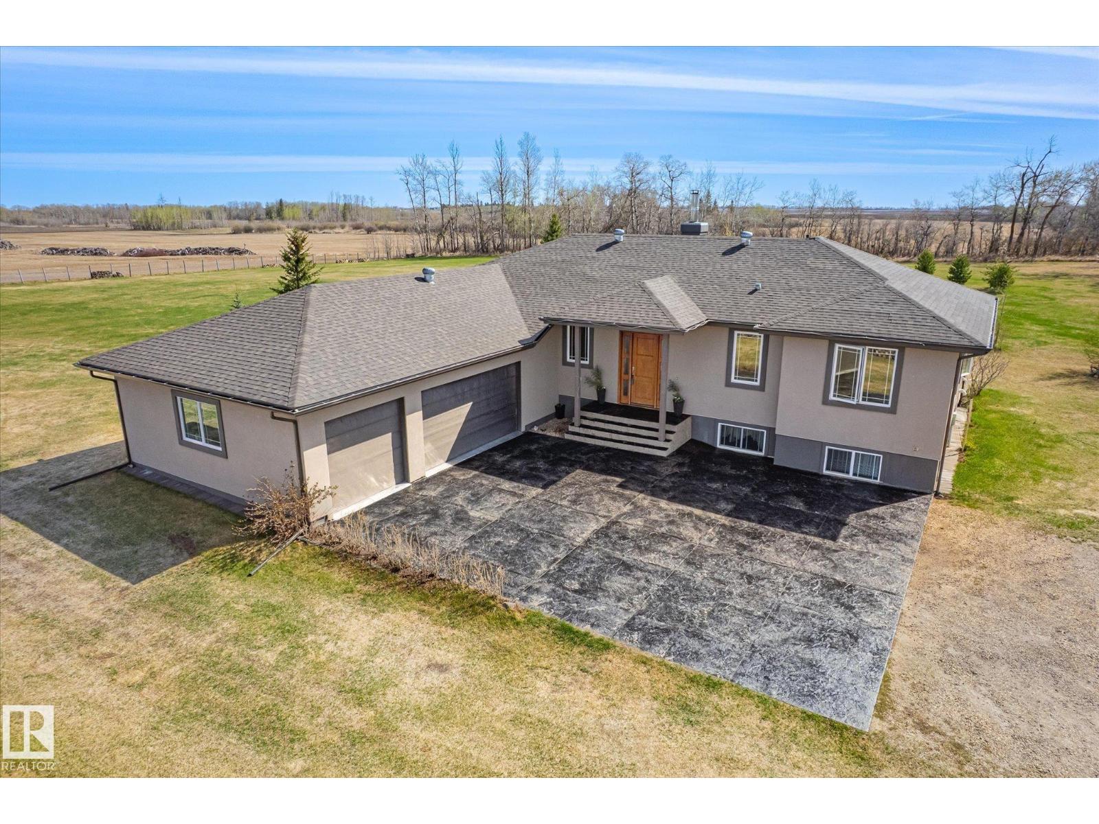 56217 RGE ROAD 242, Rural Sturgeon County