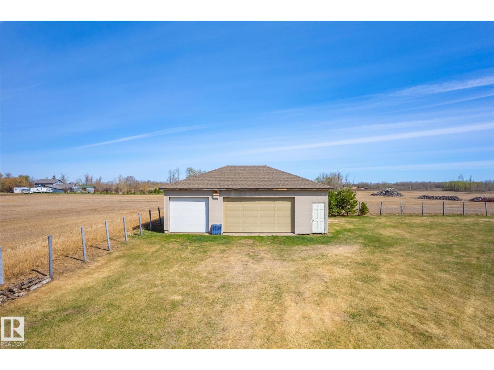56217 RGE ROAD 242, Rural Sturgeon County