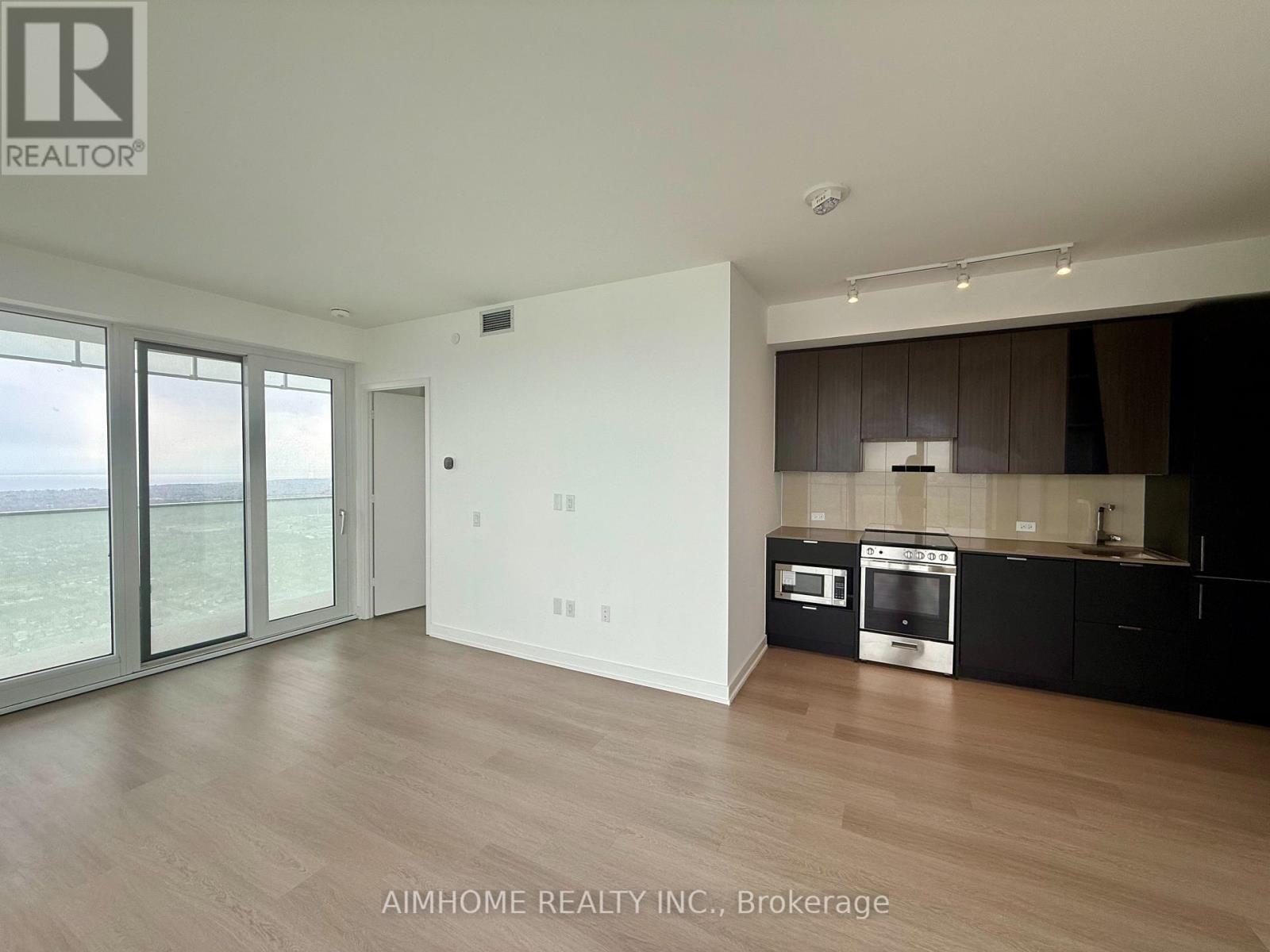 #5604 3883 QUARTZ ROAD - 18