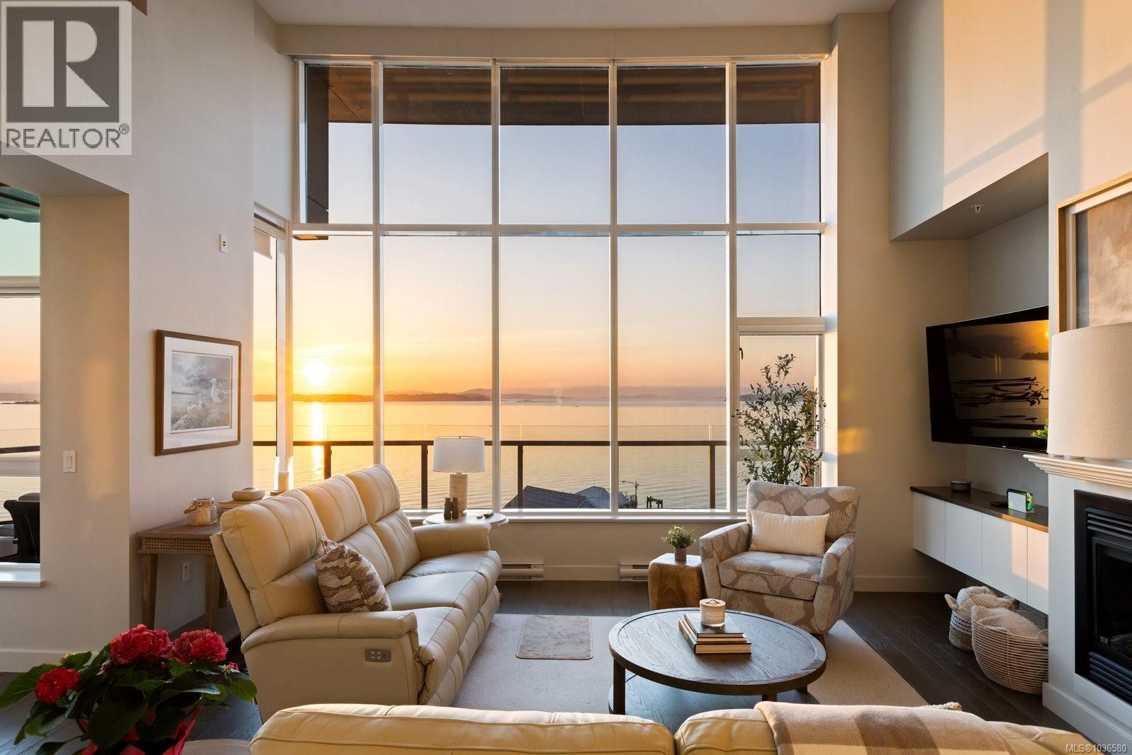 708 9809 Seaport Place, Sidney