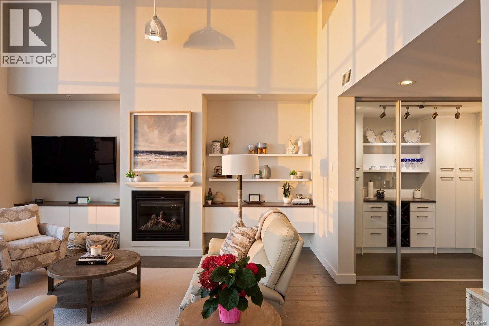 708 9809 Seaport Place, Sidney