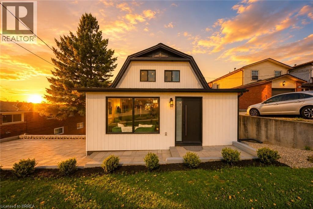 23 ABERDEEN Street, Caledonia, Ontario, N3W1C8 — Photo 3