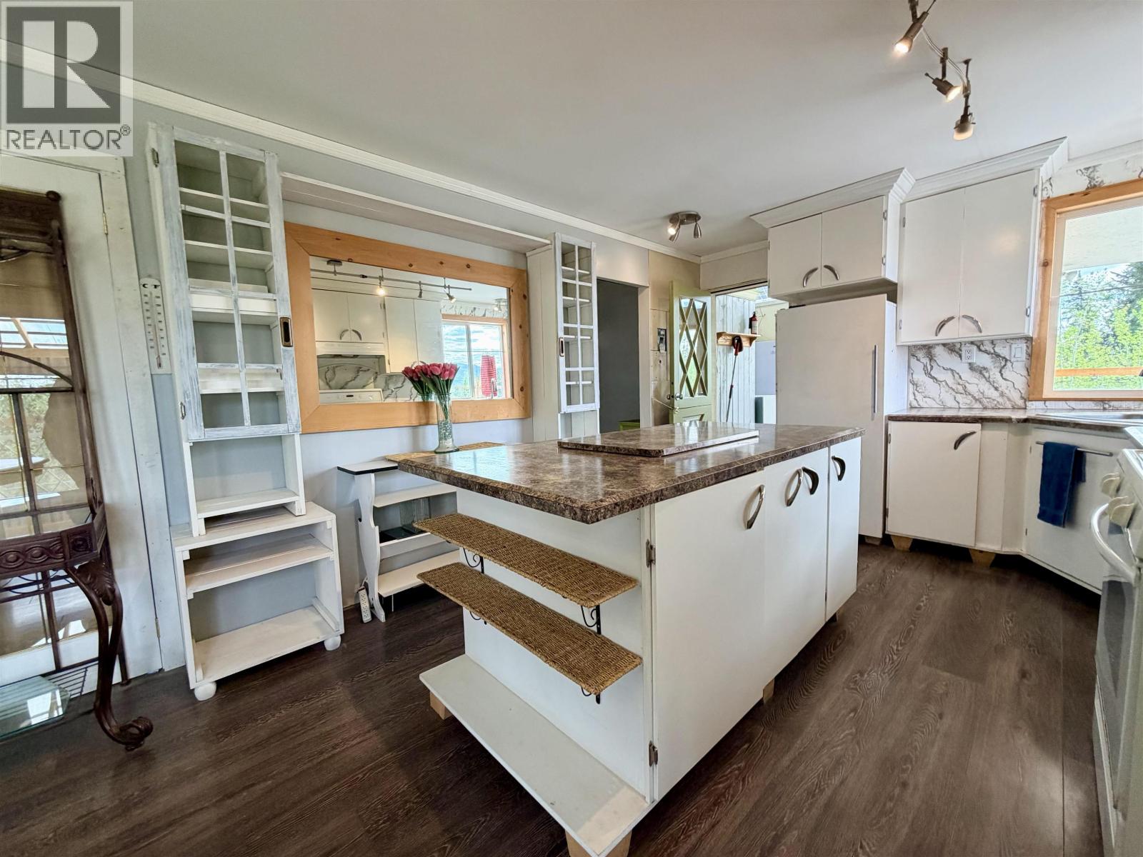 2216 WESTGATE WAY - 17
