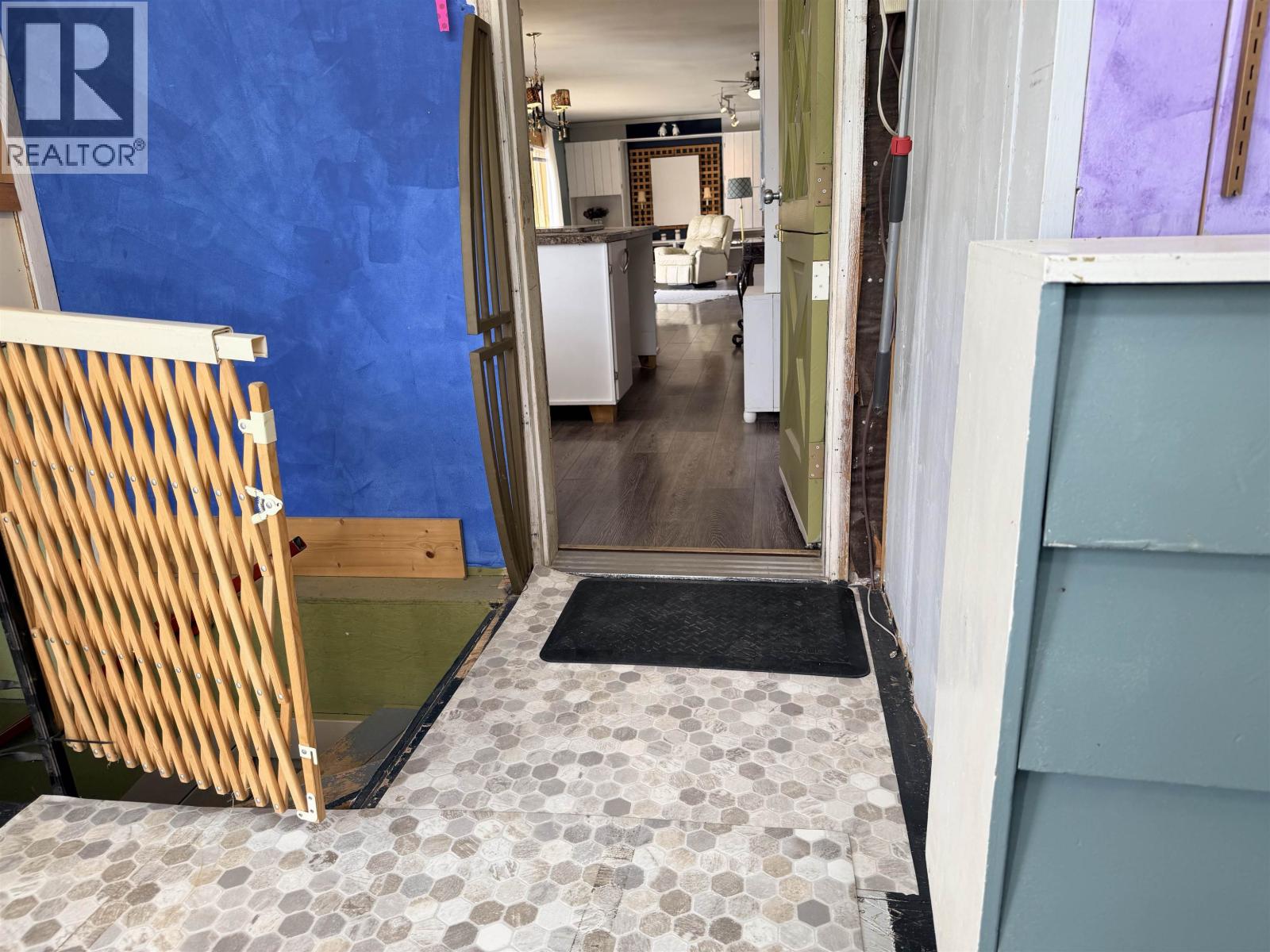 2216 WESTGATE WAY - 22