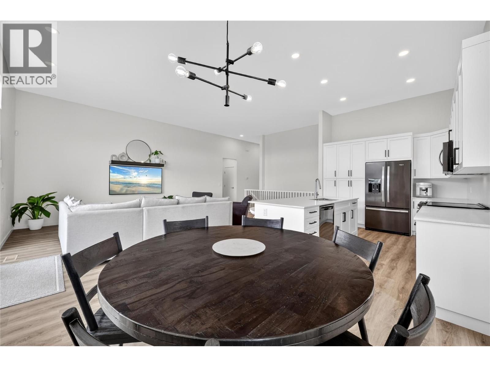 3717 Astoria Drive - 19