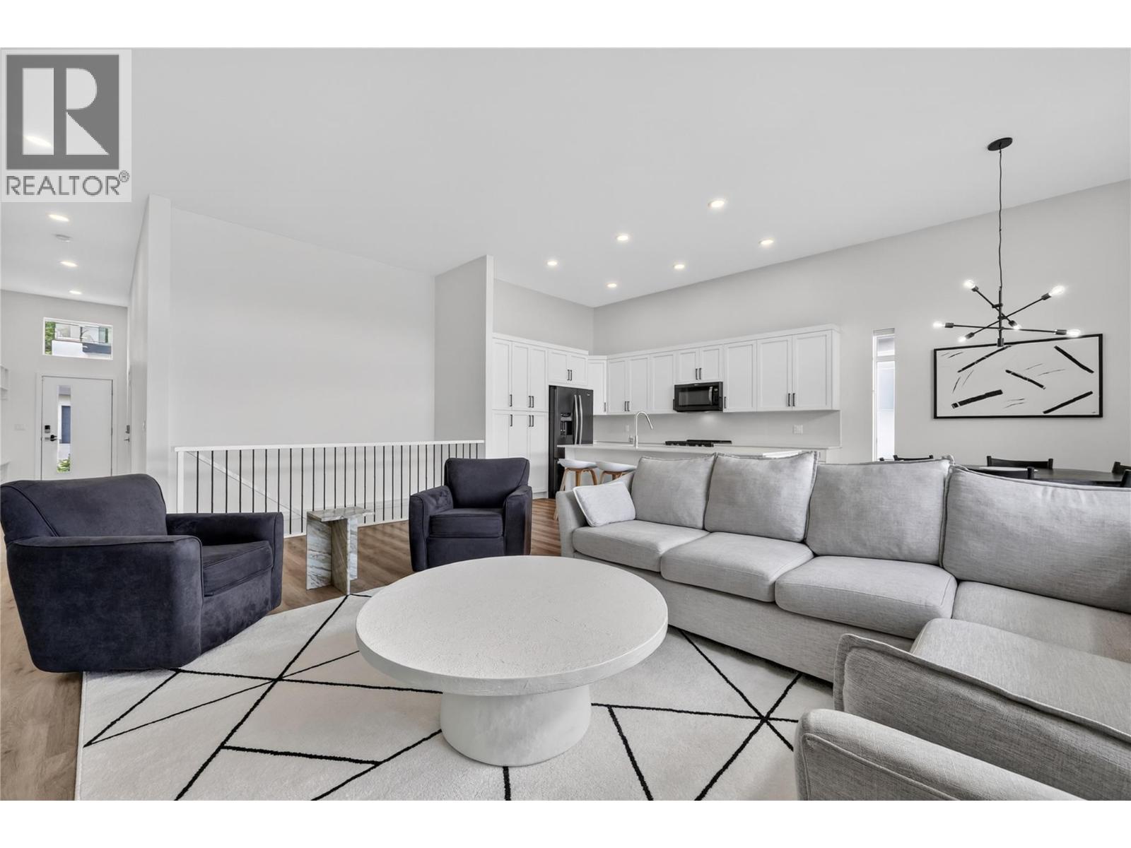 3717 Astoria Drive - 7