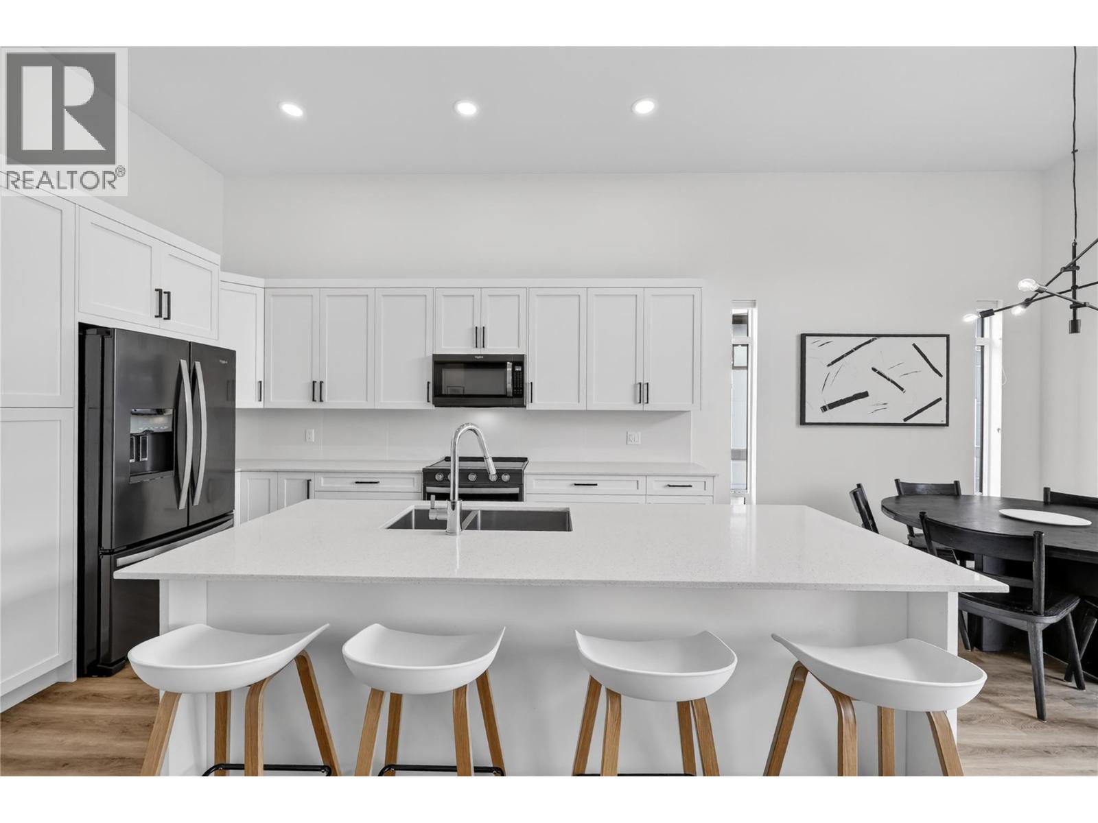 3717 Astoria Drive - 11
