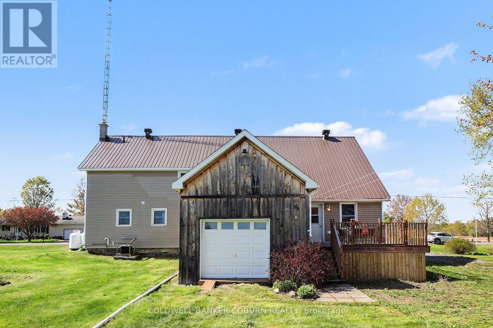 3542 BECKSTEAD ROAD - 22