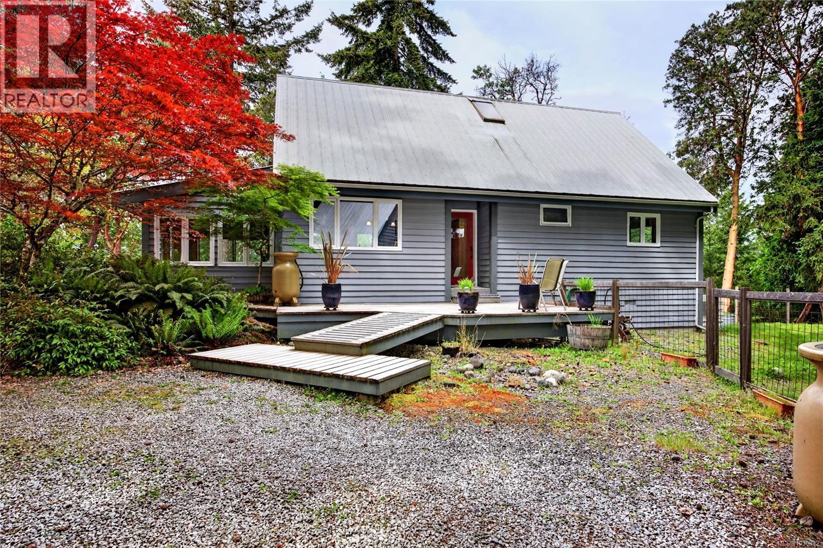 130 Lawnhill Dr - 37
