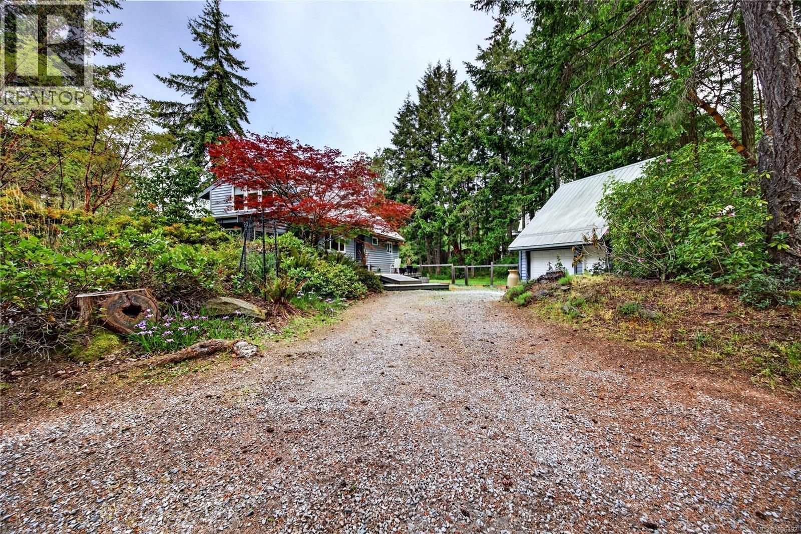 130 Lawnhill Dr - 32