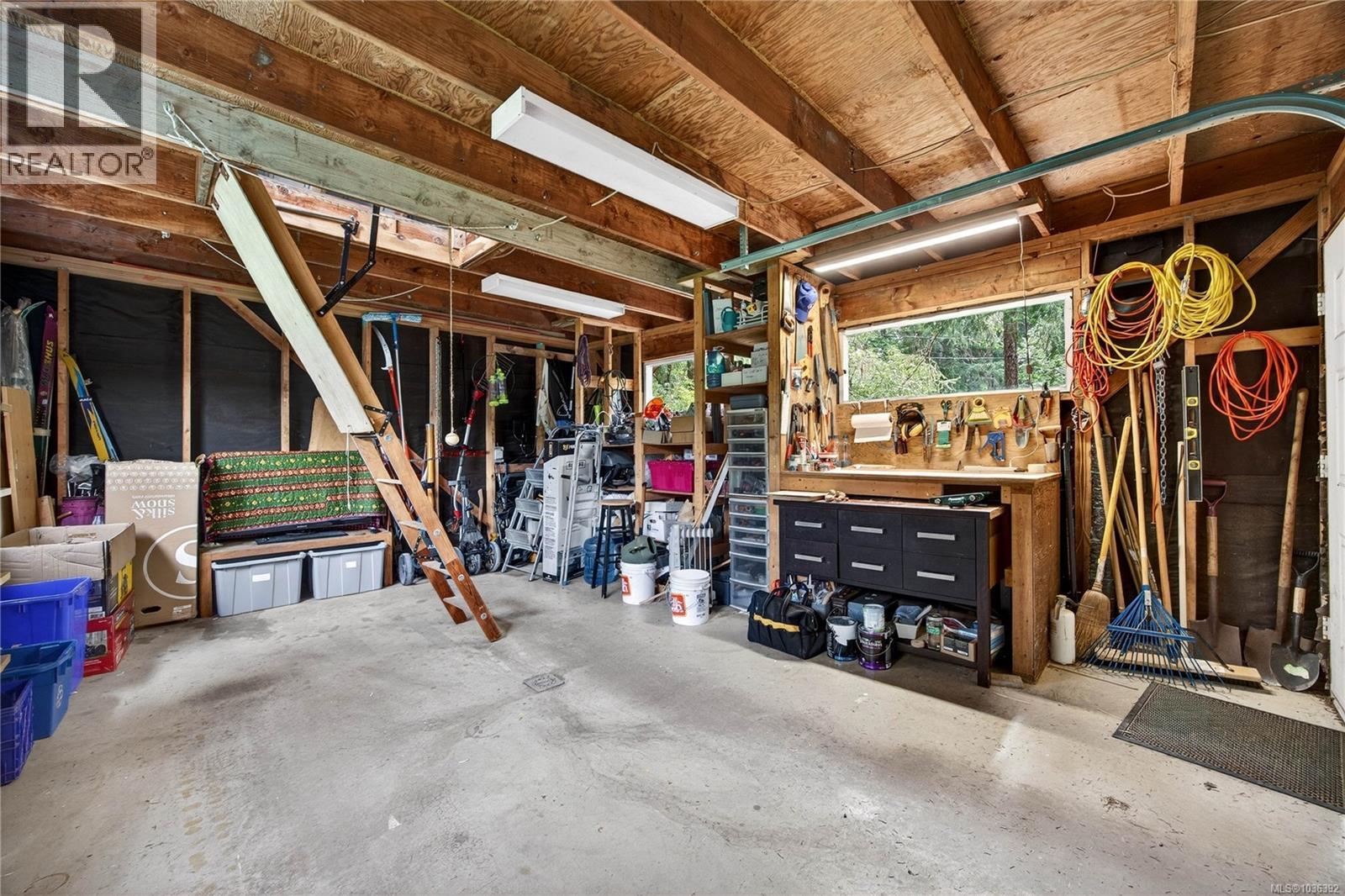 130 Lawnhill Dr - 40