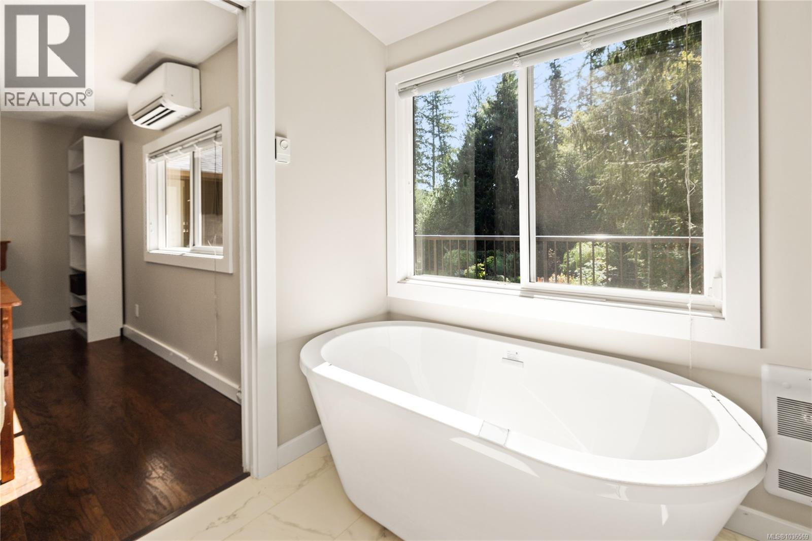 3061 Renfrew Rd - 29