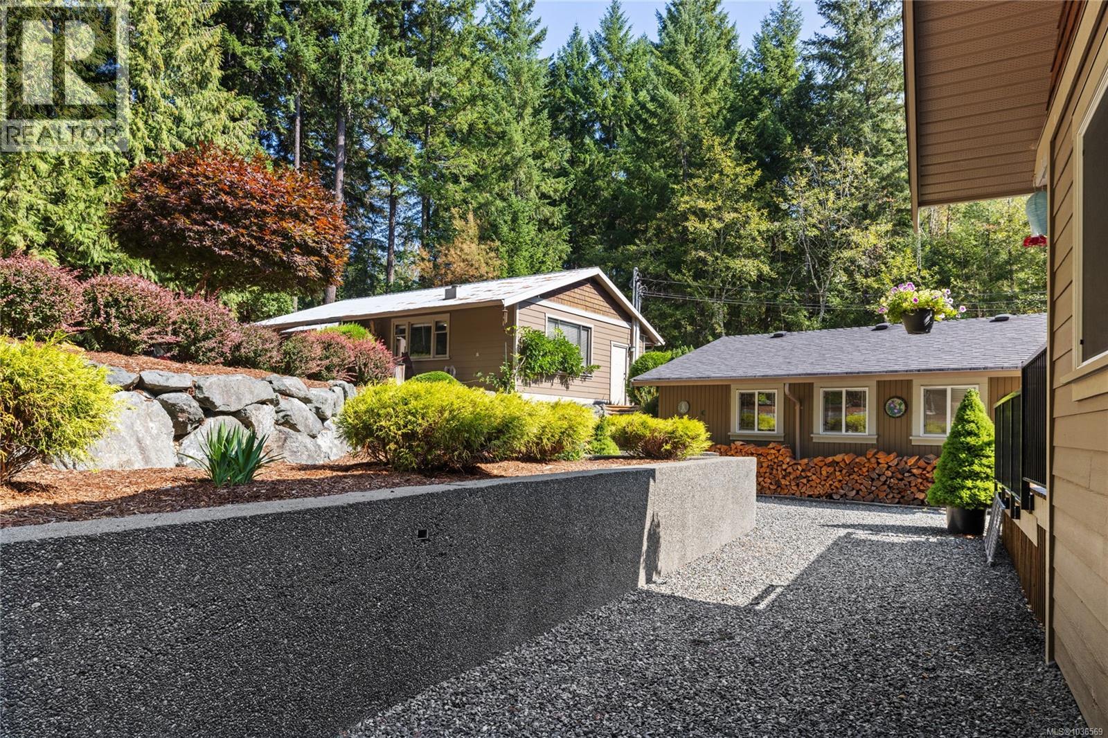 3061 Renfrew Rd - 58