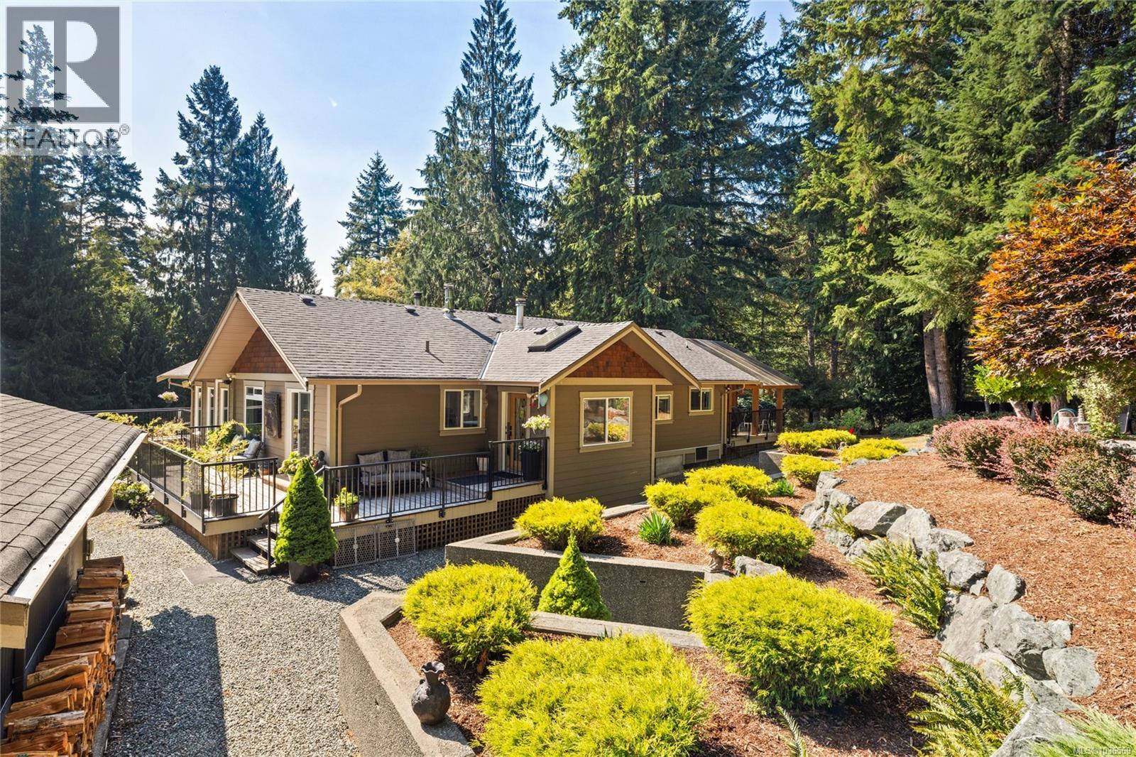 3061 Renfrew Rd - 55