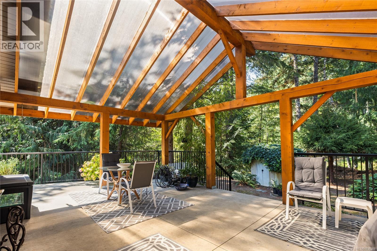 3061 Renfrew Rd - 45