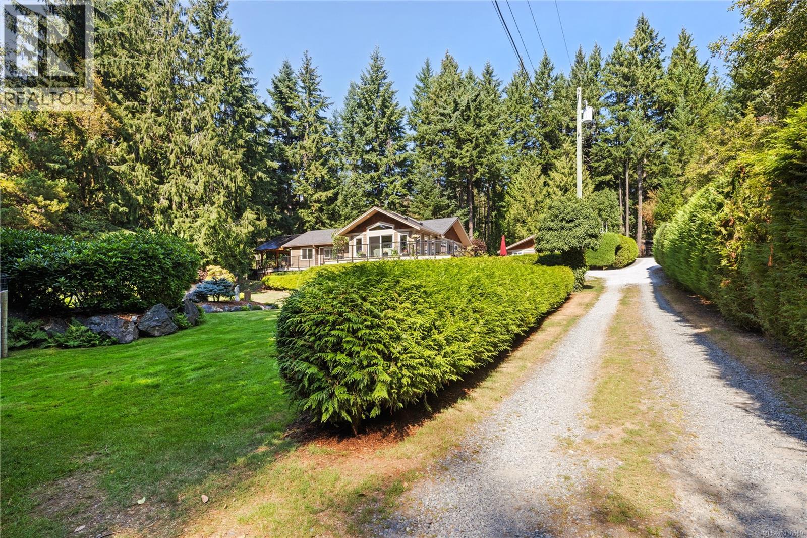 3061 Renfrew Rd - 51