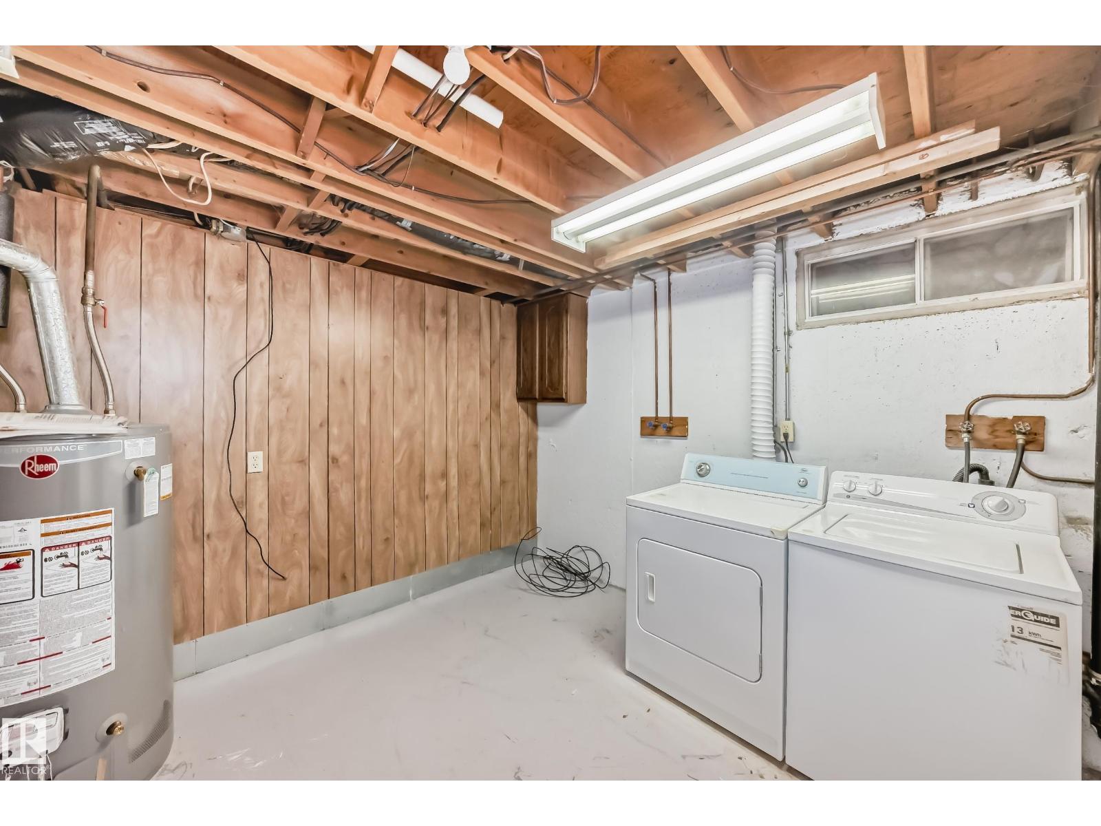 16819 109 ST NW - 54