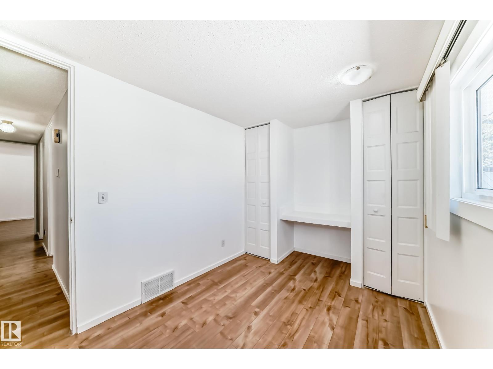16819 109 ST NW - 38
