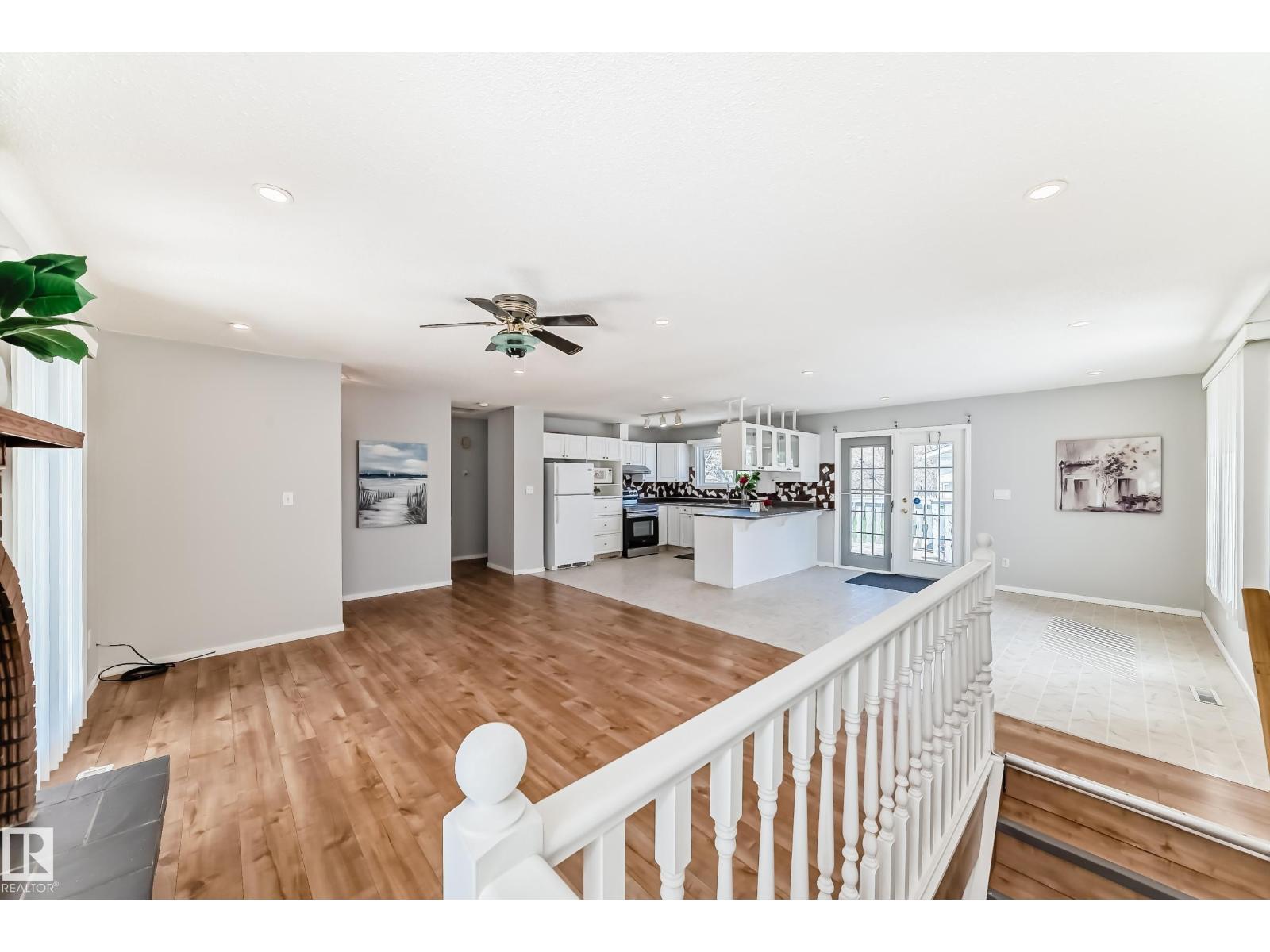 16819 109 ST NW - 11