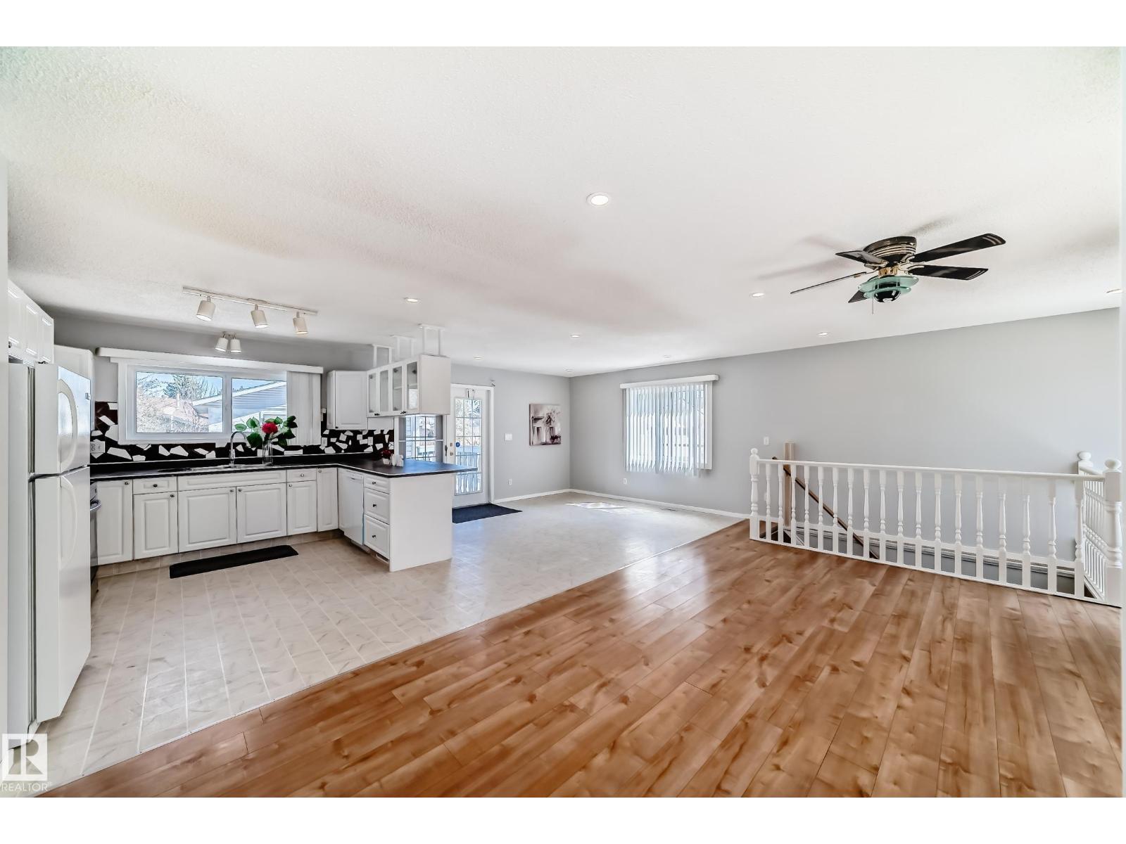 16819 109 ST NW - 13