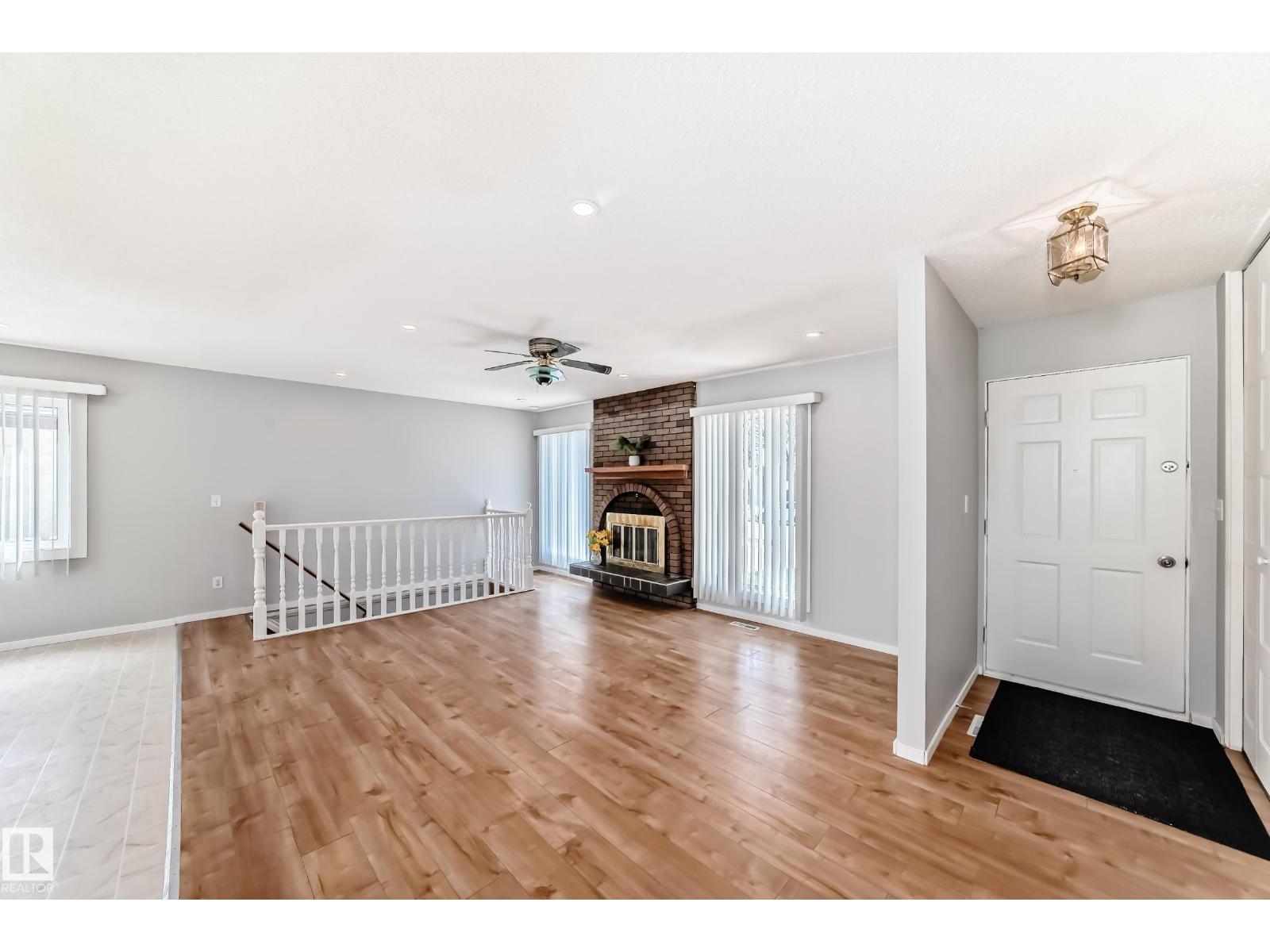 16819 109 ST NW - 8
