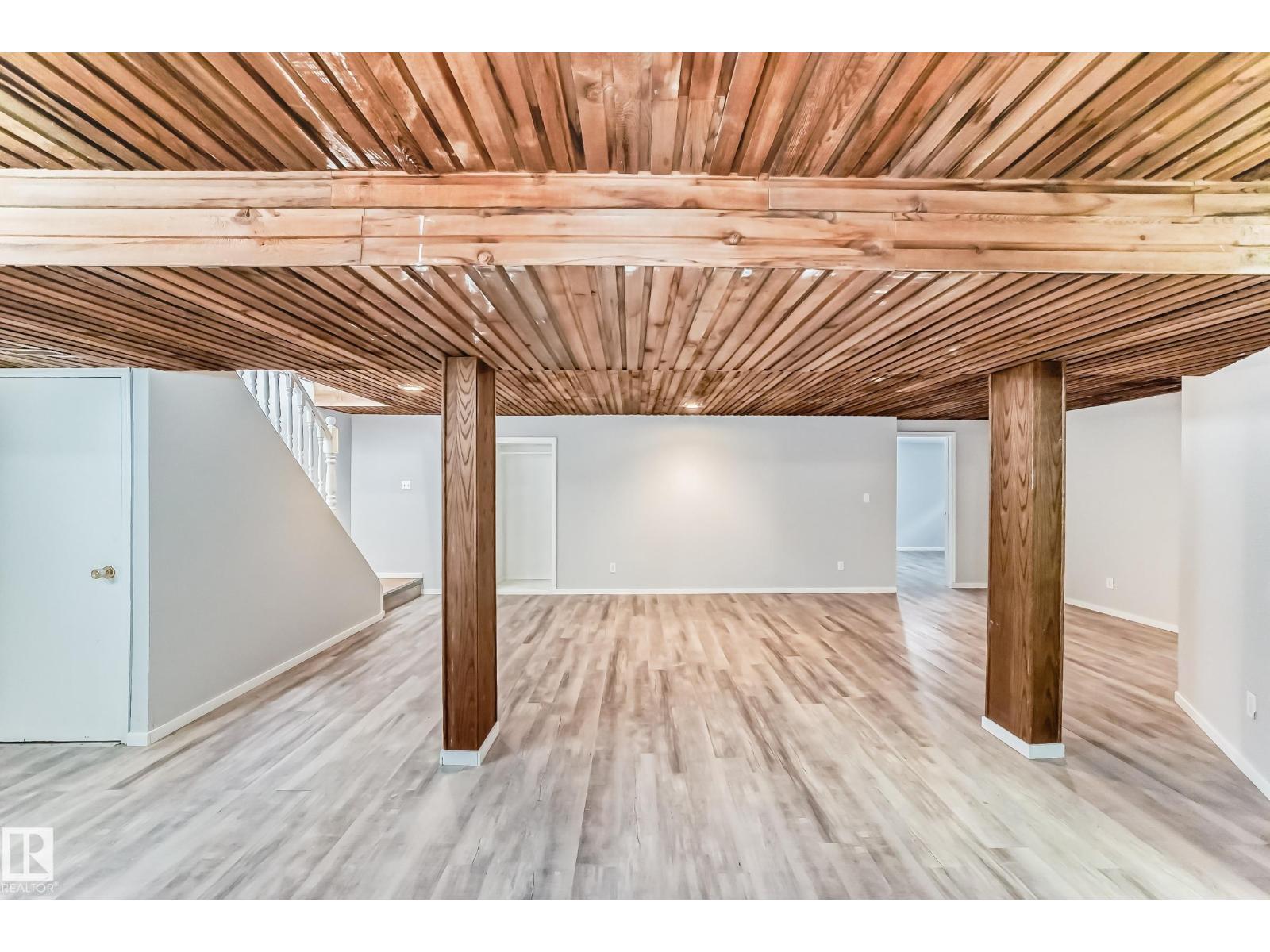 16819 109 ST NW - 43