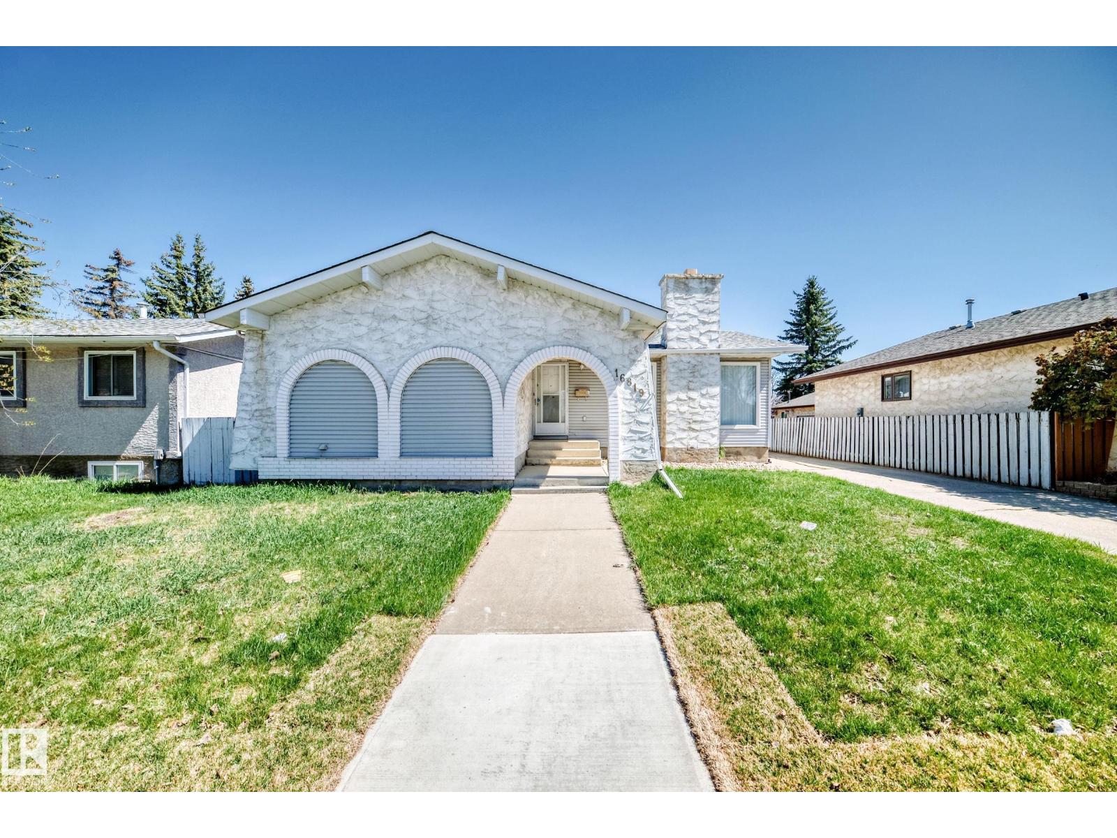 16819 109 ST NW - 67