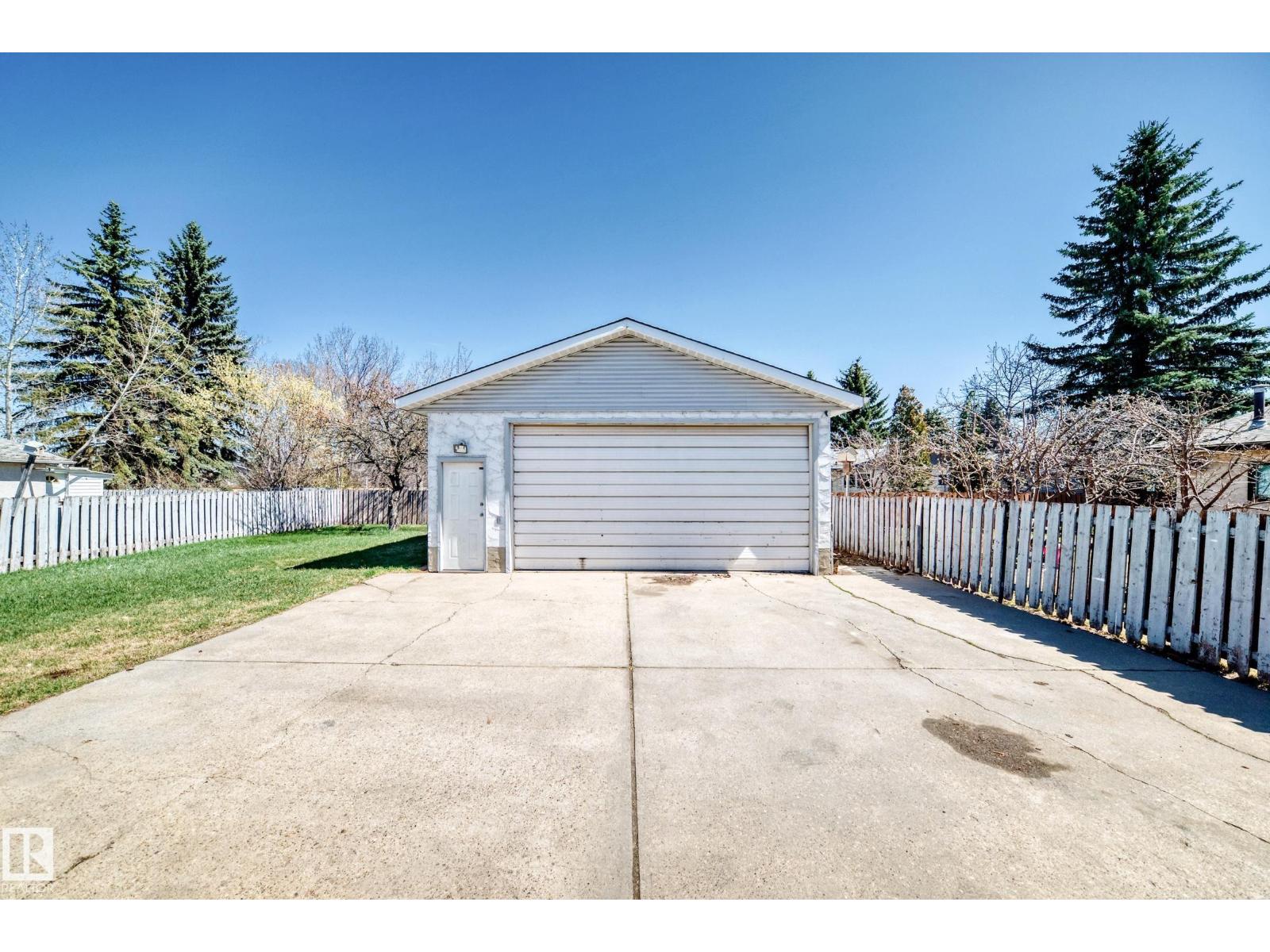 16819 109 ST NW - 59