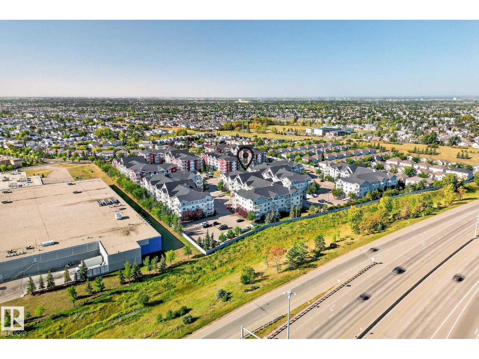 #215 2208 44 AV NW, Edmonton