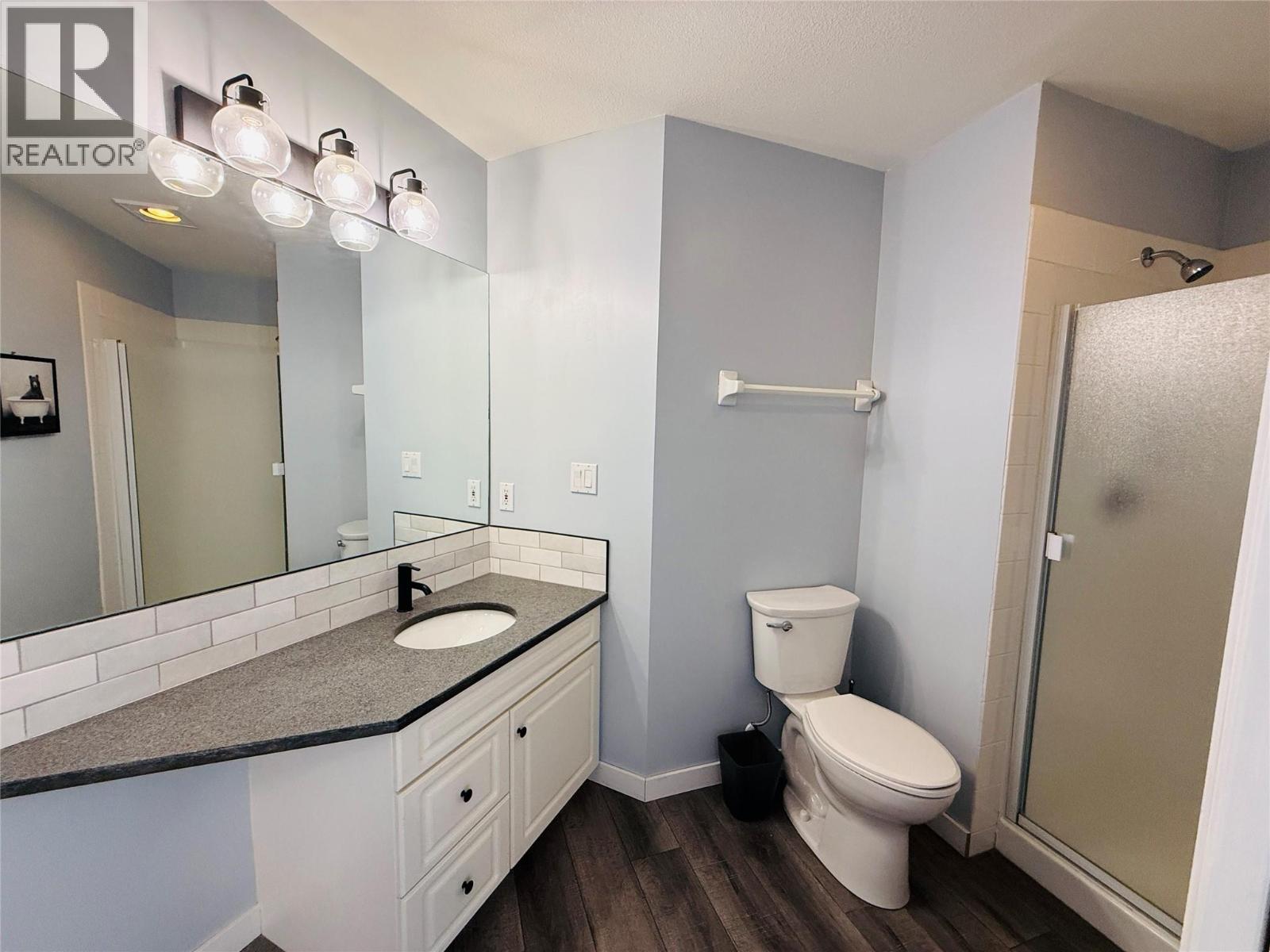 #1004 5052 RIVERVIEW Road - 9