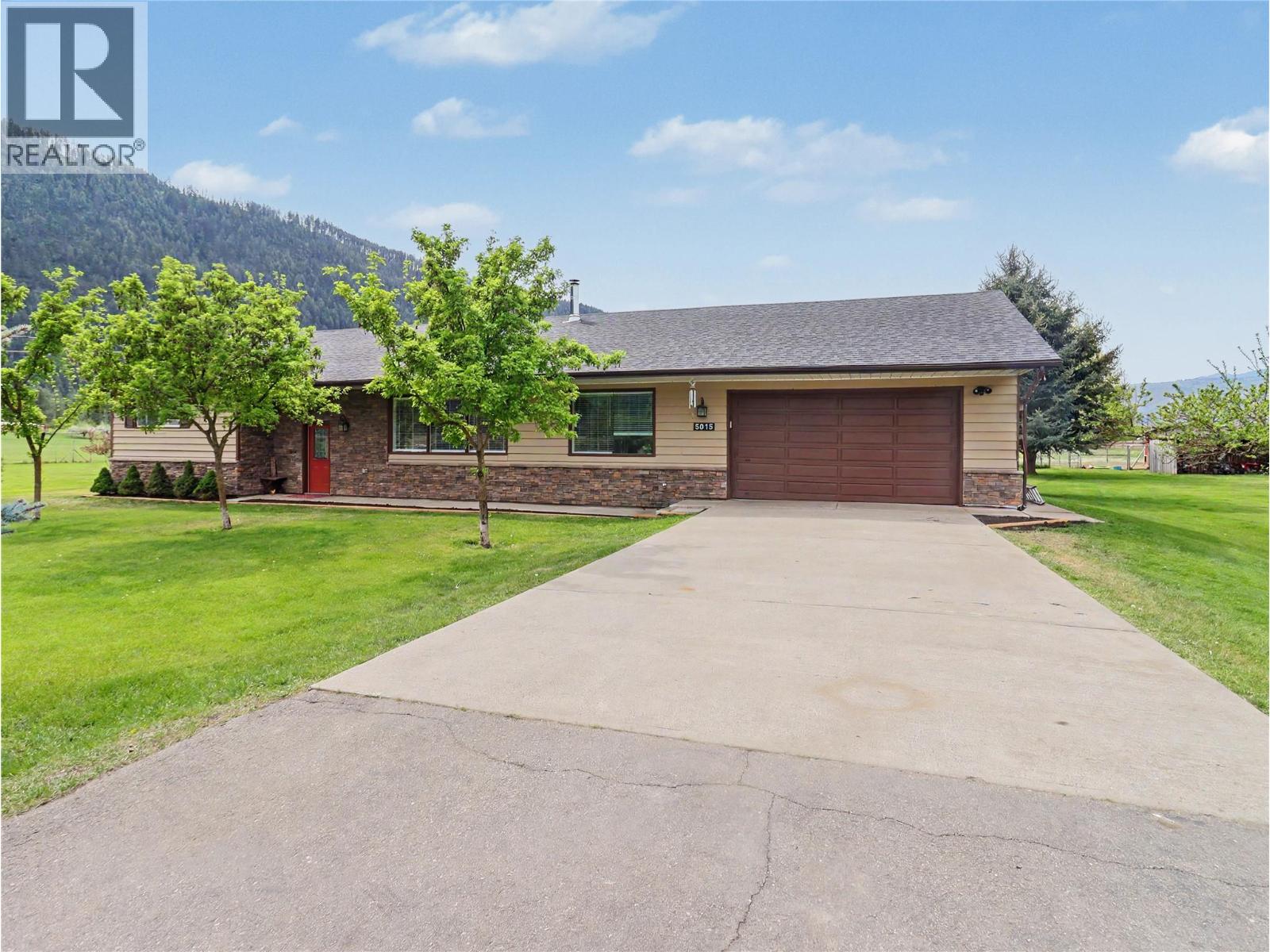 5015 SIMINOFF Road - Image 3