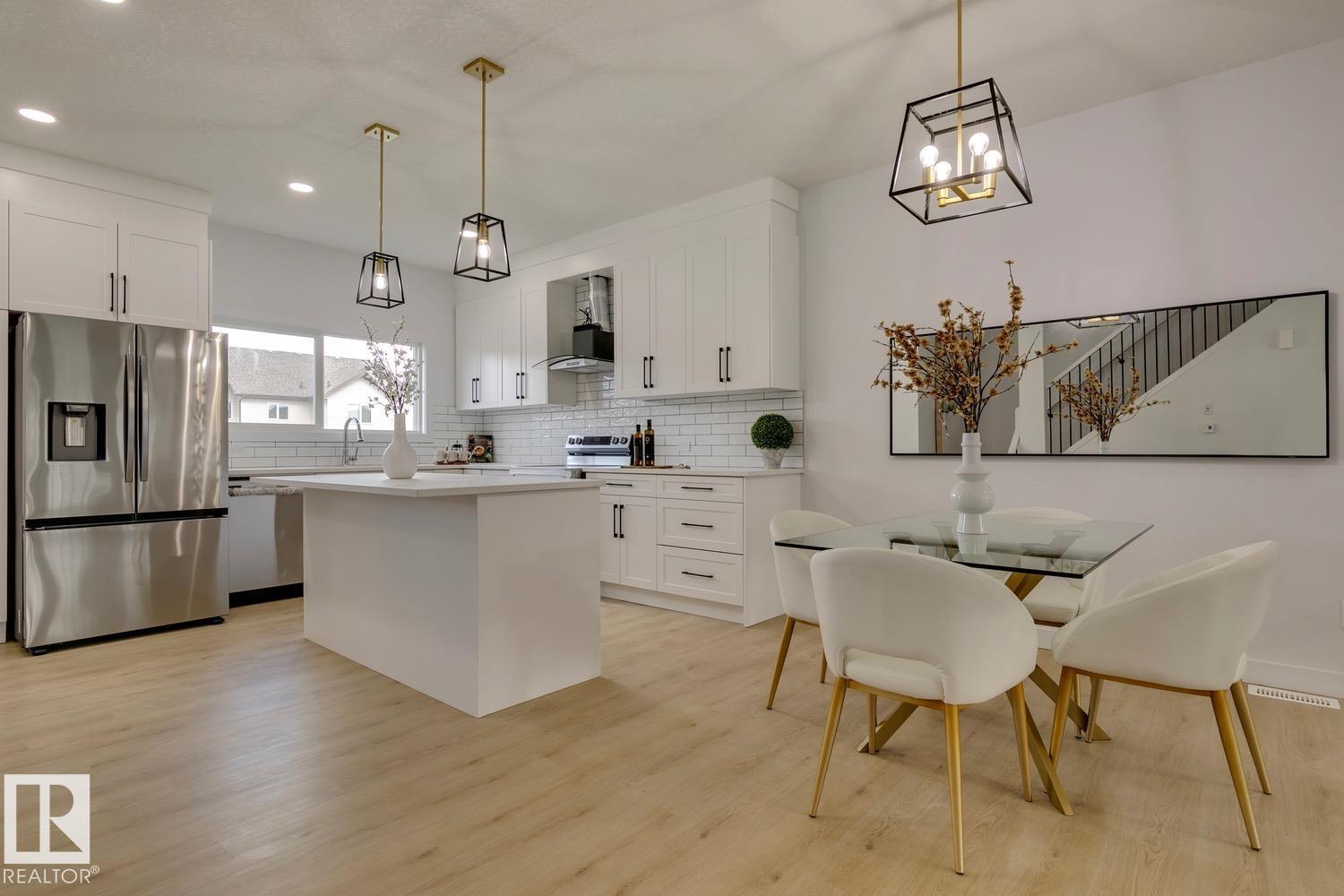 10213 92A AV NW - 8