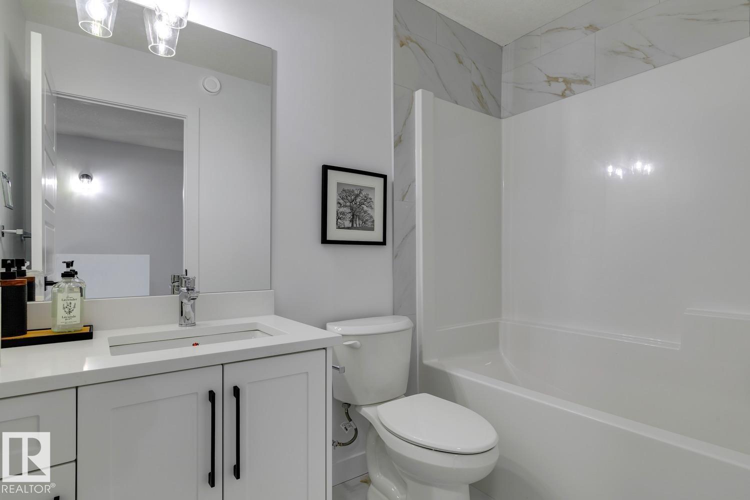 10213 92A AV NW - 30