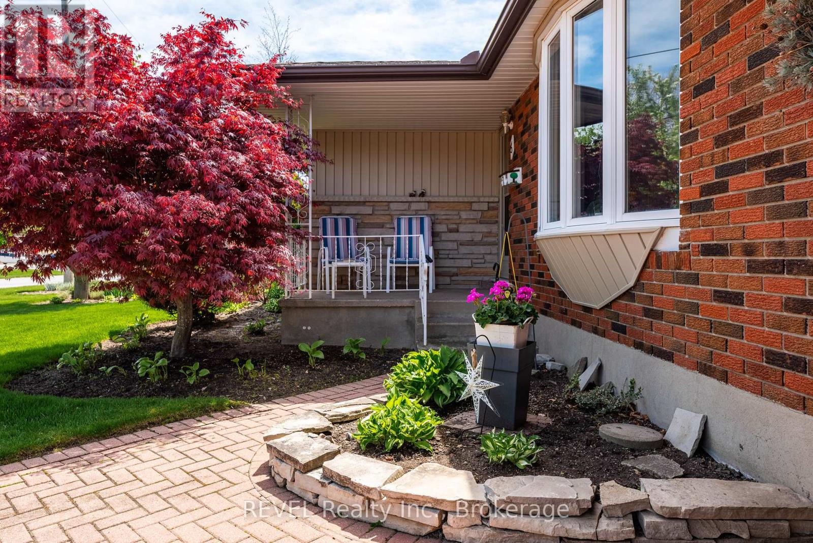 6 HARCOVE STREET - 6