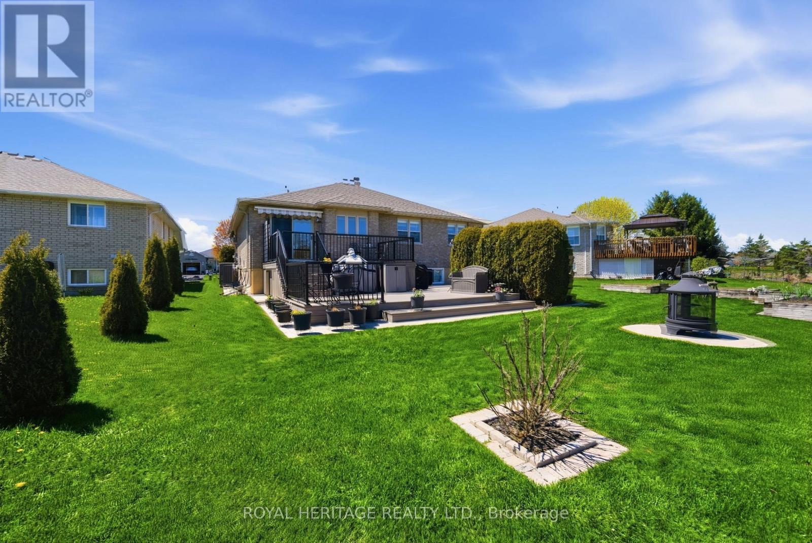6 COVE COURT - 39