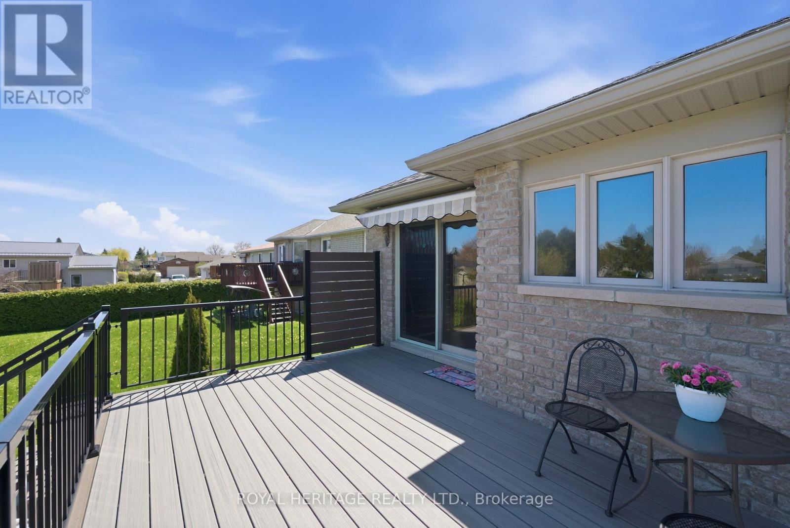 6 COVE COURT - 45