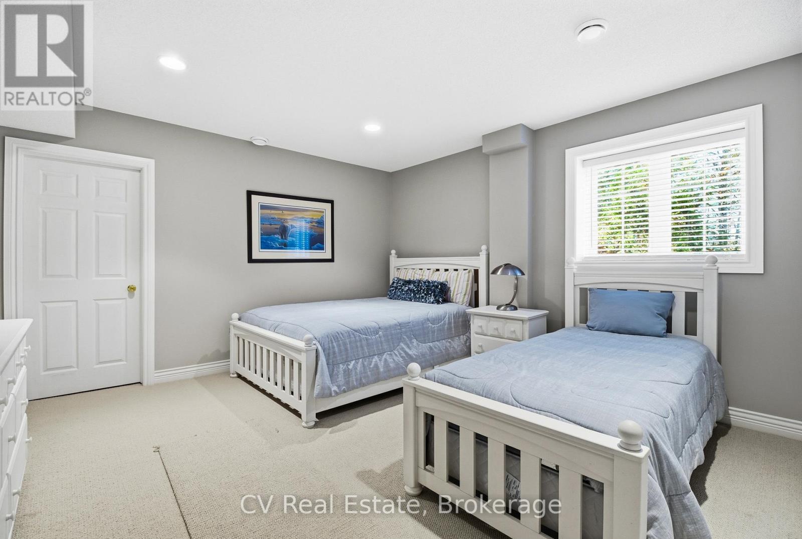 1060 S SUNSET BAY RD - Image 36