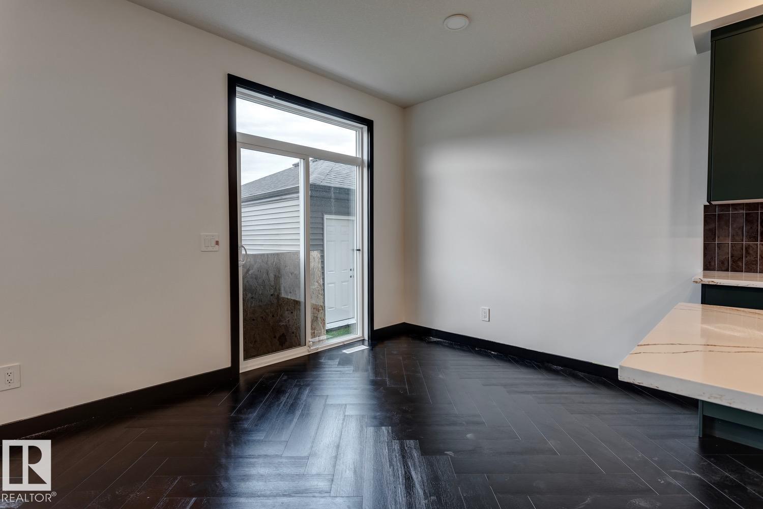 18 Cheval CL, Sherwood Park