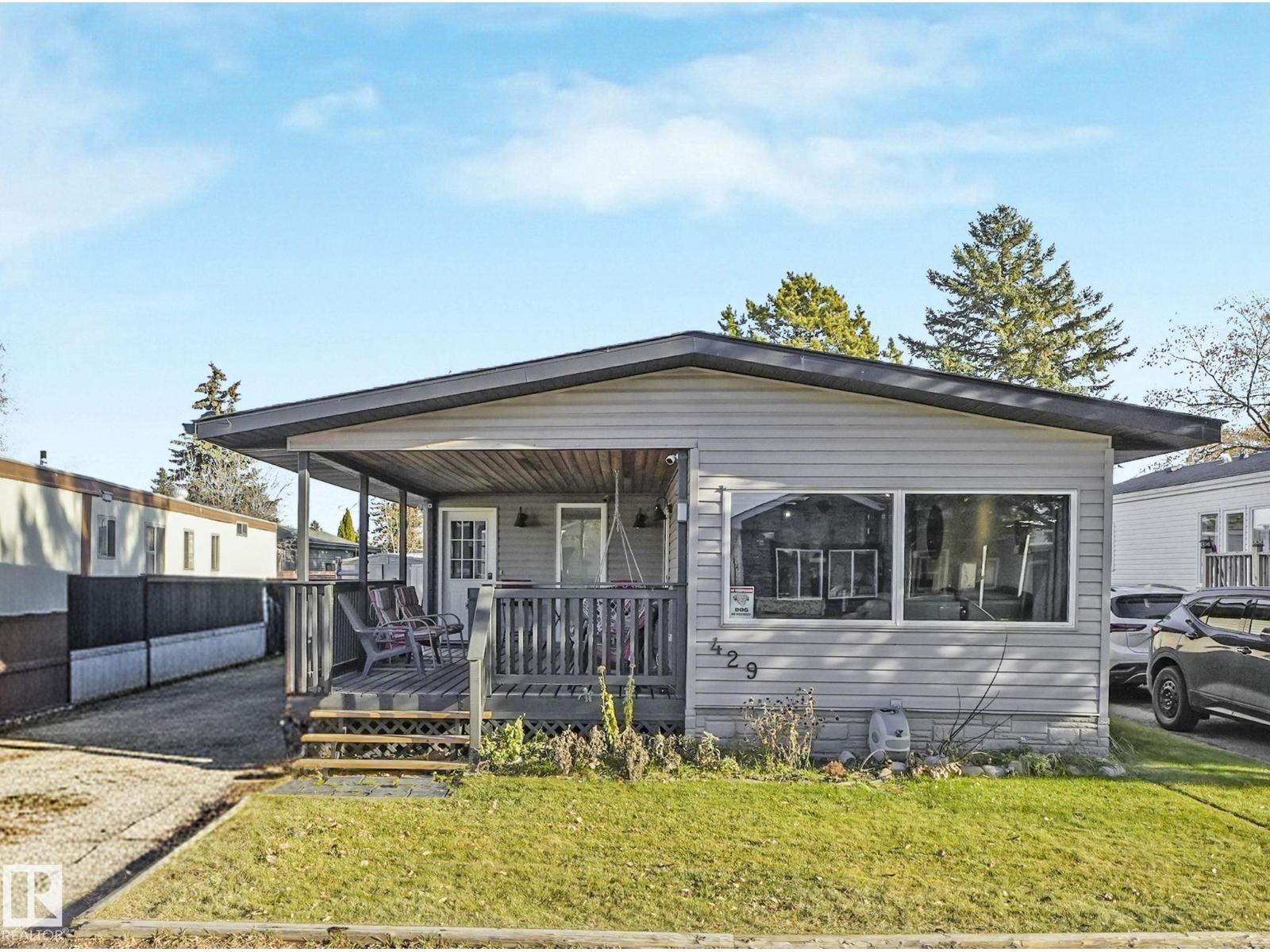 429 Westview CL NW, Edmonton