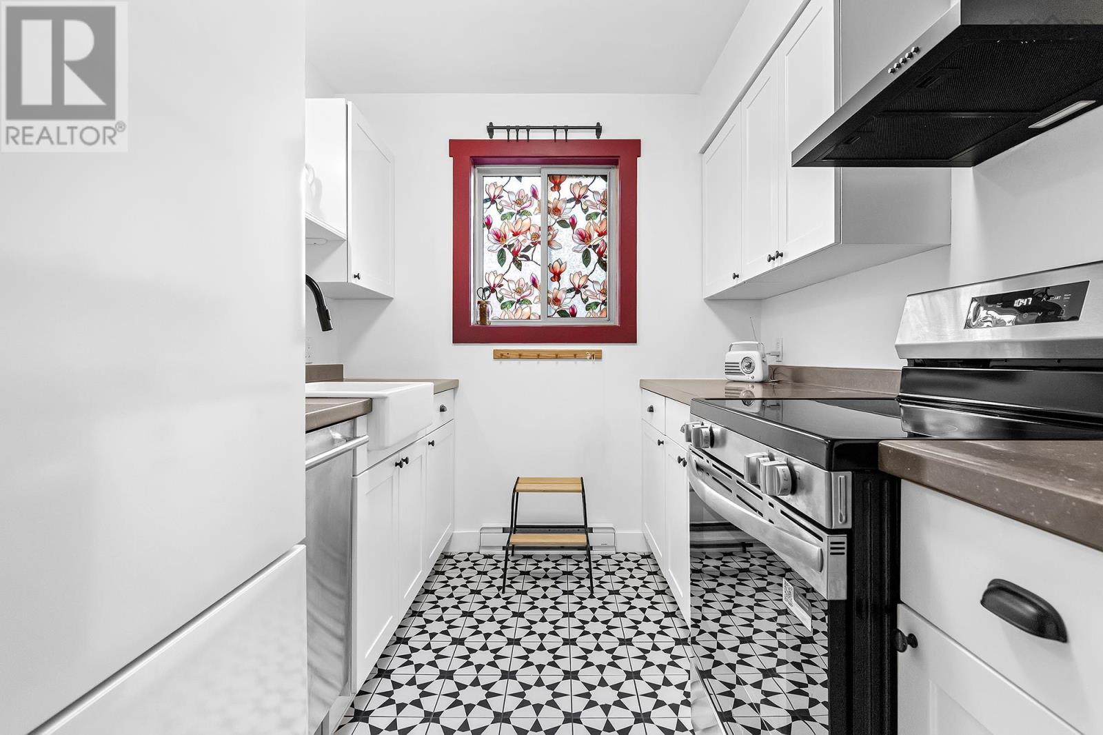 #221 281 Windmill Road - 7