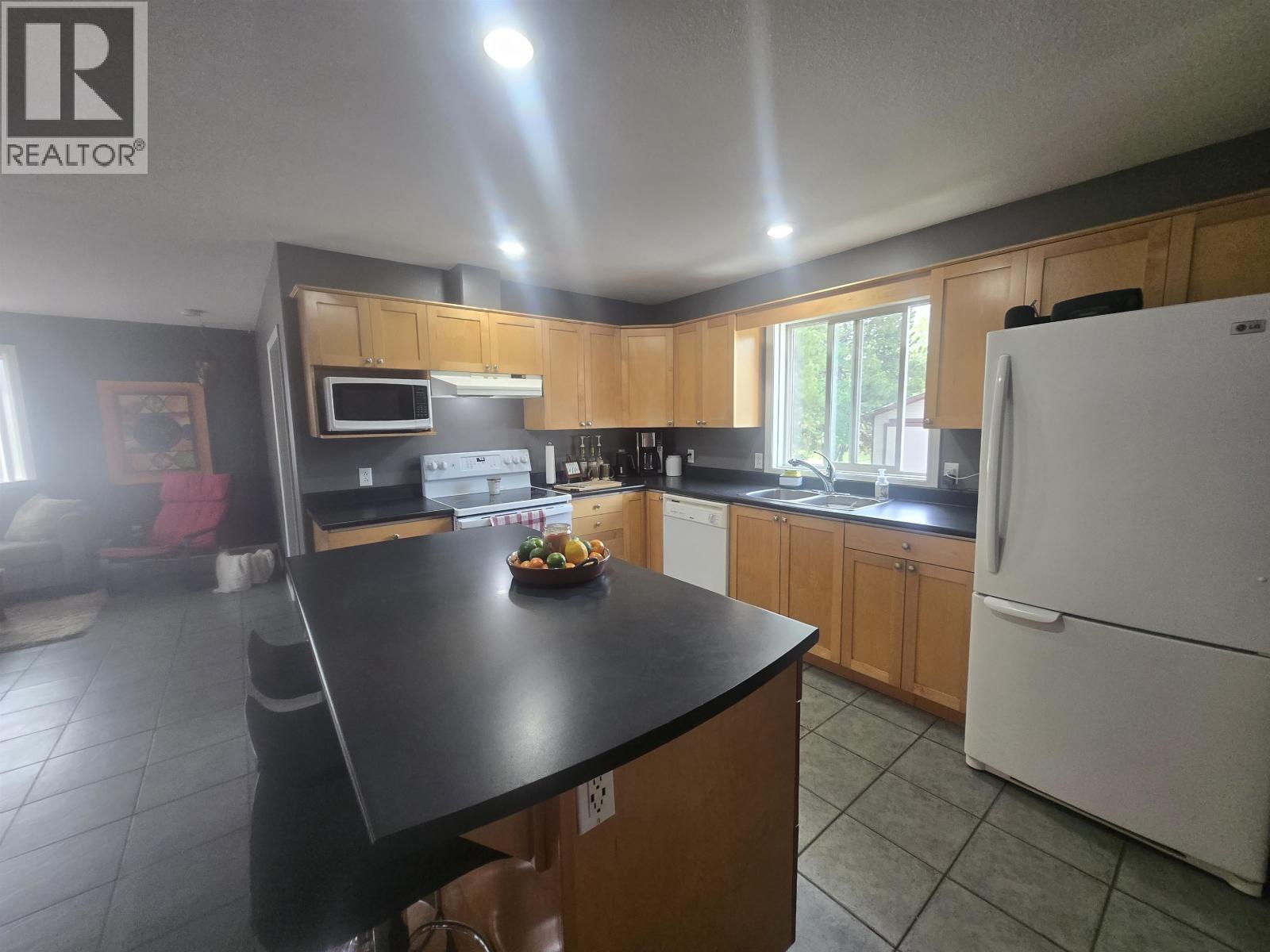 1921 CYPRESS ROAD - 12