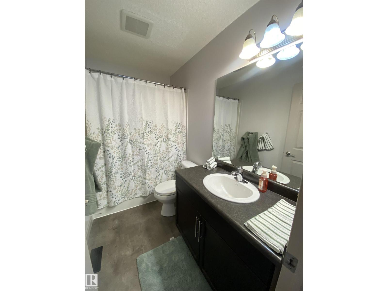 1151 37 AV NW NW, Edmonton