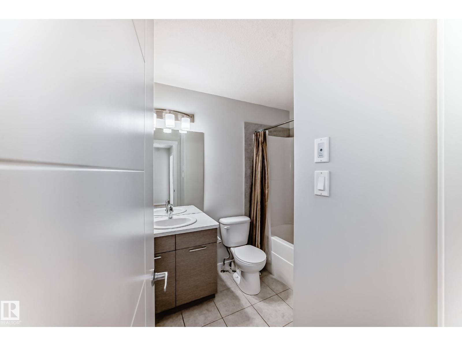 4404 6 ST NW, Edmonton